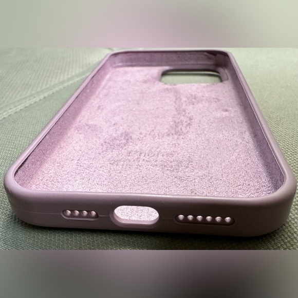 iPhone 15 pro max (case). - Picture 3 of 5